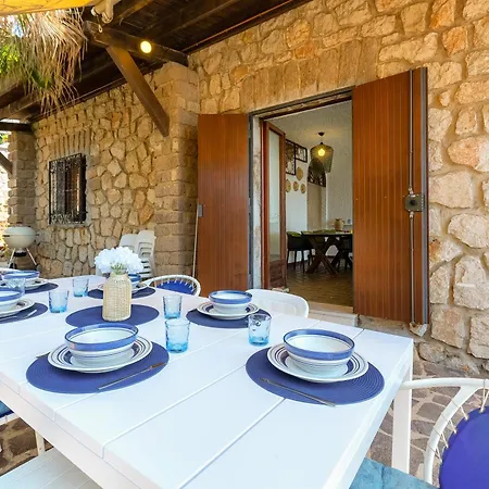 Villa Itadhome - Fronte Mare - Sea View Luxury House